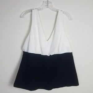 Torrid Black And White Tank Size 2 Color Block